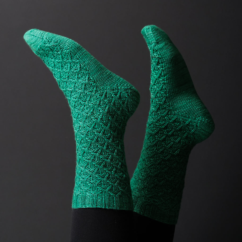 Defying Gravity Sock Workshop! Oct 2025